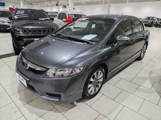 HONDA CIVIC 1.8 LXL 16V FLEX 4P AUTOMÁTICO HONDA CIVIC 1.8 LXL 16V FLEX 4P AUTOMÁTICO